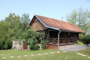 Wooden house Mali Vrh